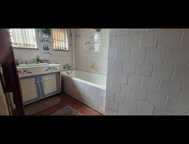 3 BEDROOM HOUSE FOR SALE IN CASSELDALE